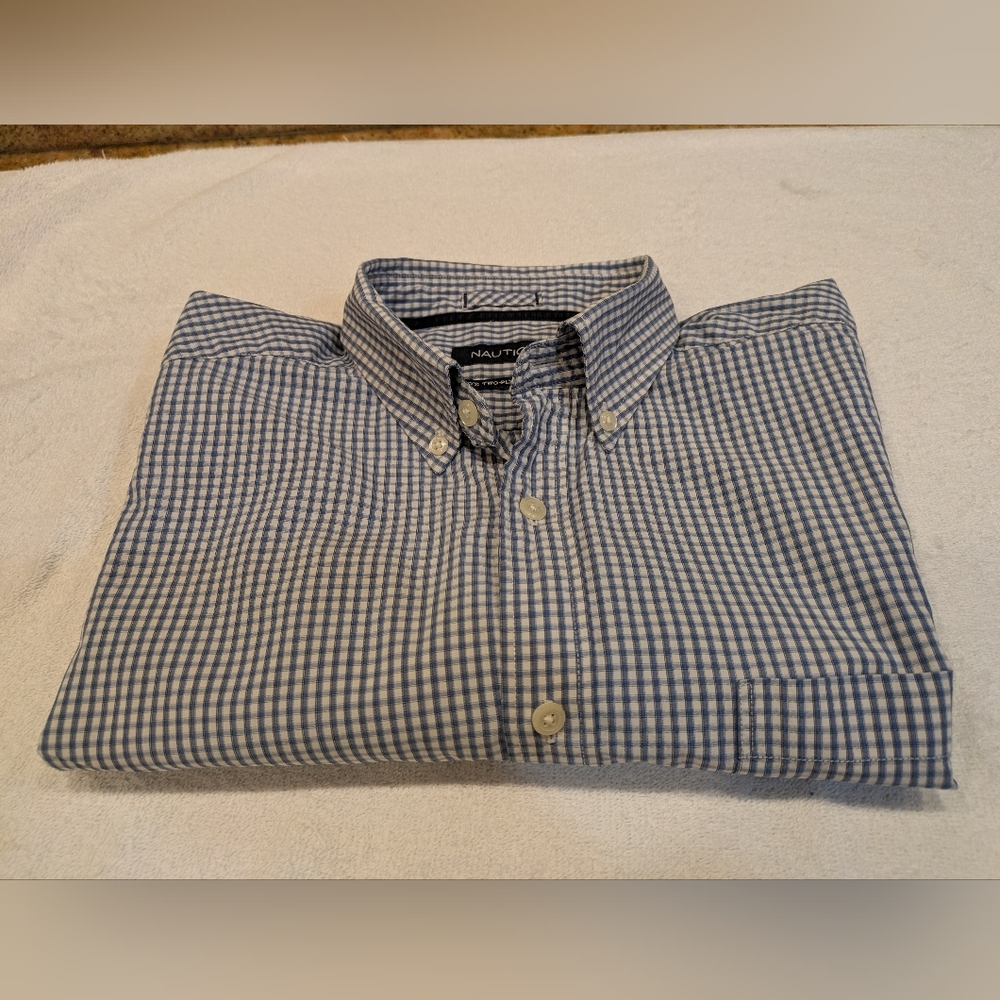 Nautica Men's Navy and White Plaid Shirt